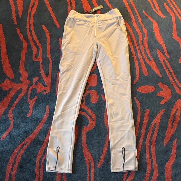 Maniere De Voir Pants - Maniere De Voir Cream Zippered stretch pants